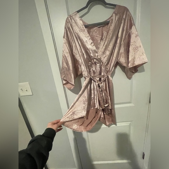 Dress Forum Kimono Romper - Picture 1 of 3